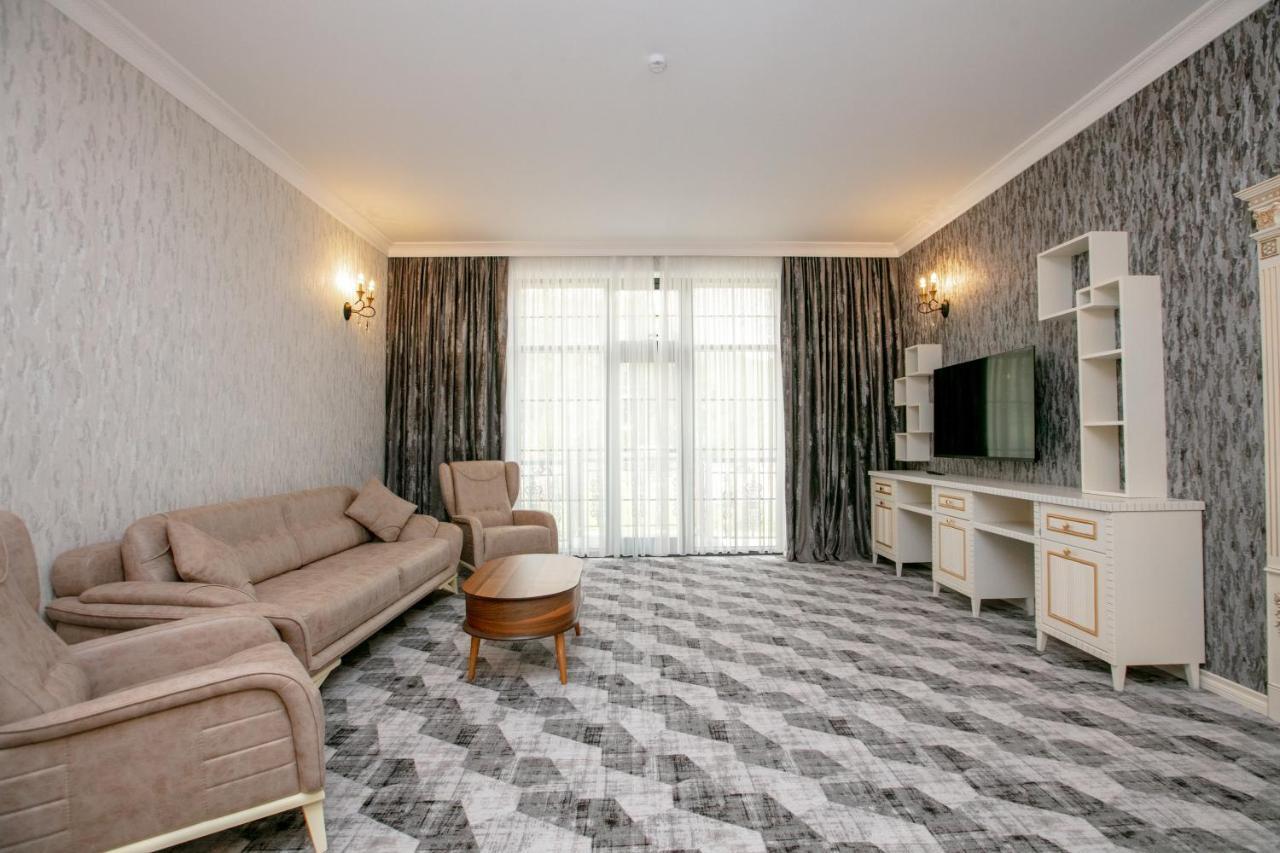 Nohur Hotel Gabala Nohurqislaq Exterior foto
